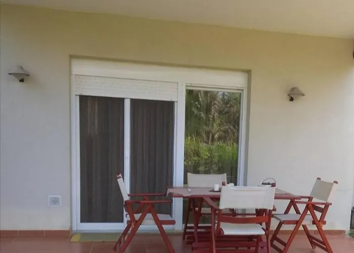 The Lemon Tree * Nikiti (Sithonia)